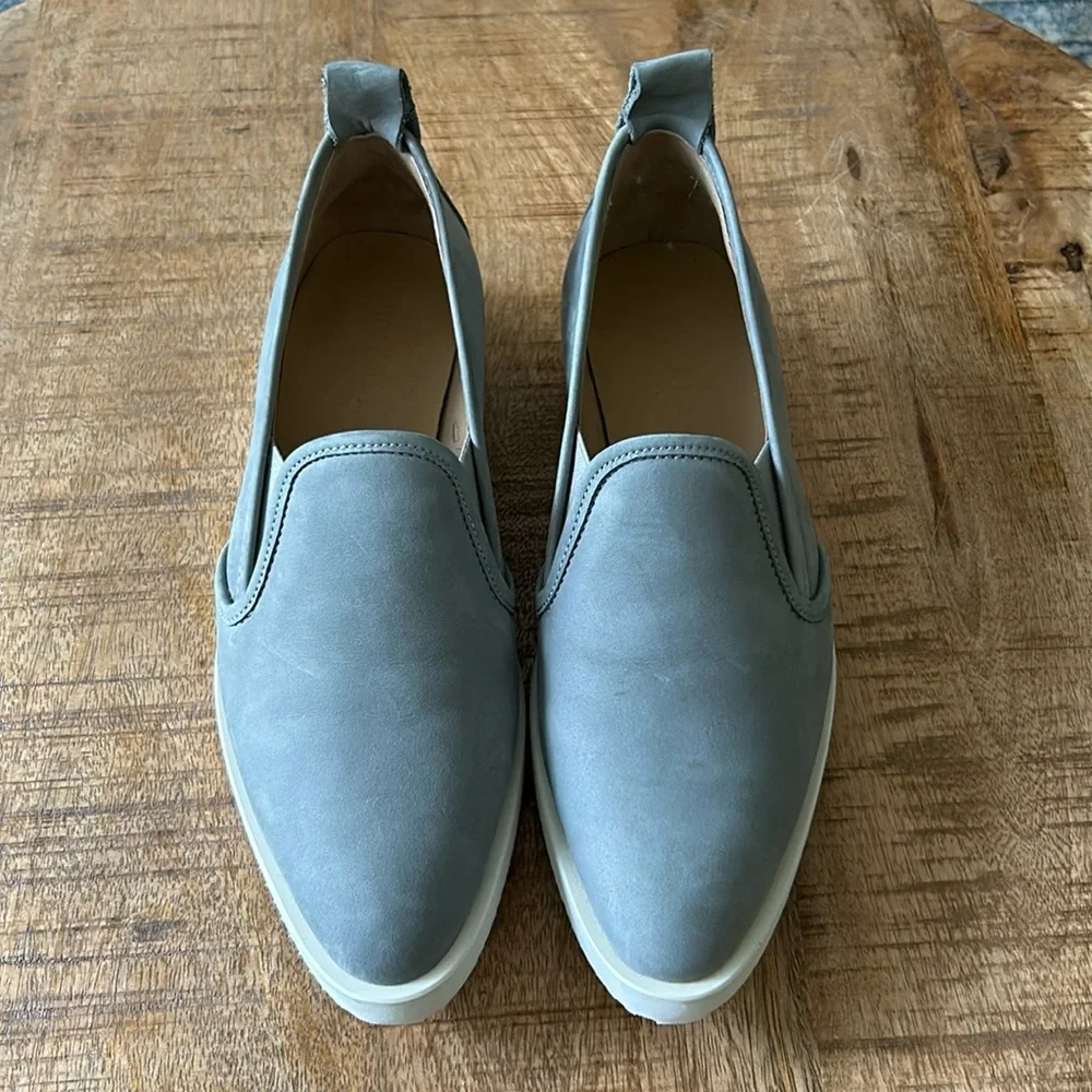 Gray Everlane Leather Slip Ons - Picture 1 of 5